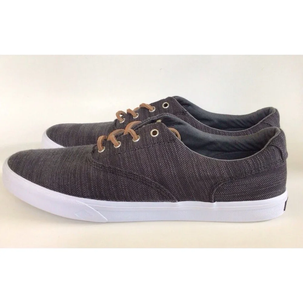 NEW SPERRY Striper II CVO Baja Boat Sneaker/Shoe Style STS1961 (Size 11 M)